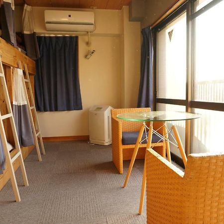 Guesthouse Arigato Хіросіма Екстер'єр фото